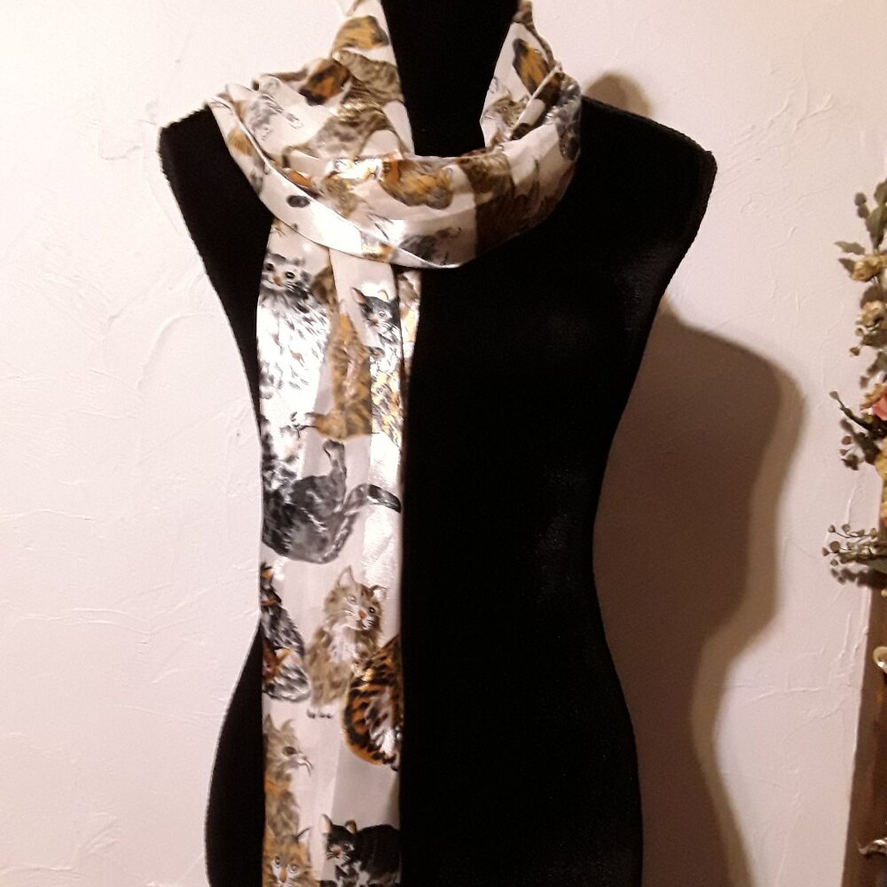 Share NEW 13" X 59" CAT LOVER themed scarf